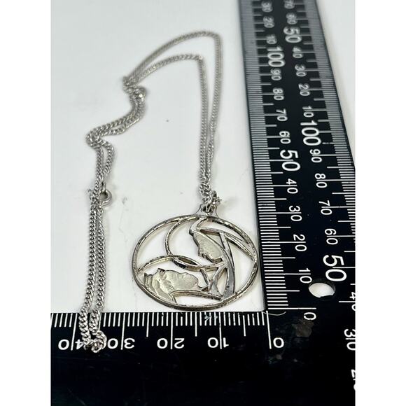 Creed STERLING SILVER Religious Virgin Mary & Child Pendant Necklace - 18” - Picture 12 of 14